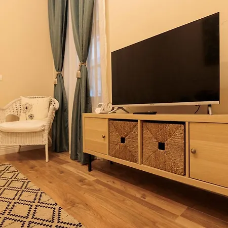 Cozy In The Historical Center Apartman