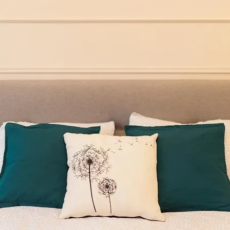 Cozy In The Historical Center Apartment