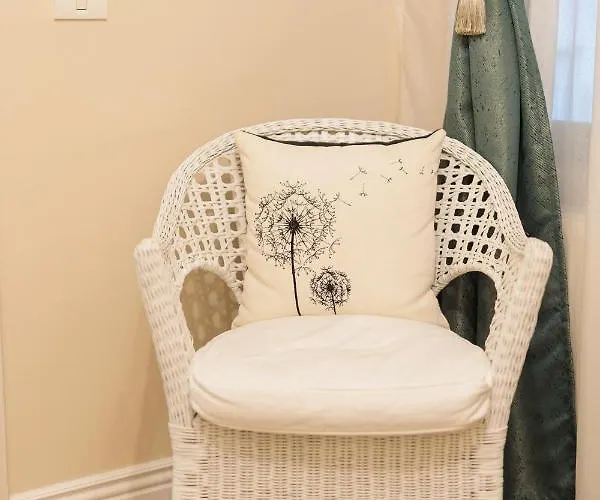 Cozy In The Historical Center